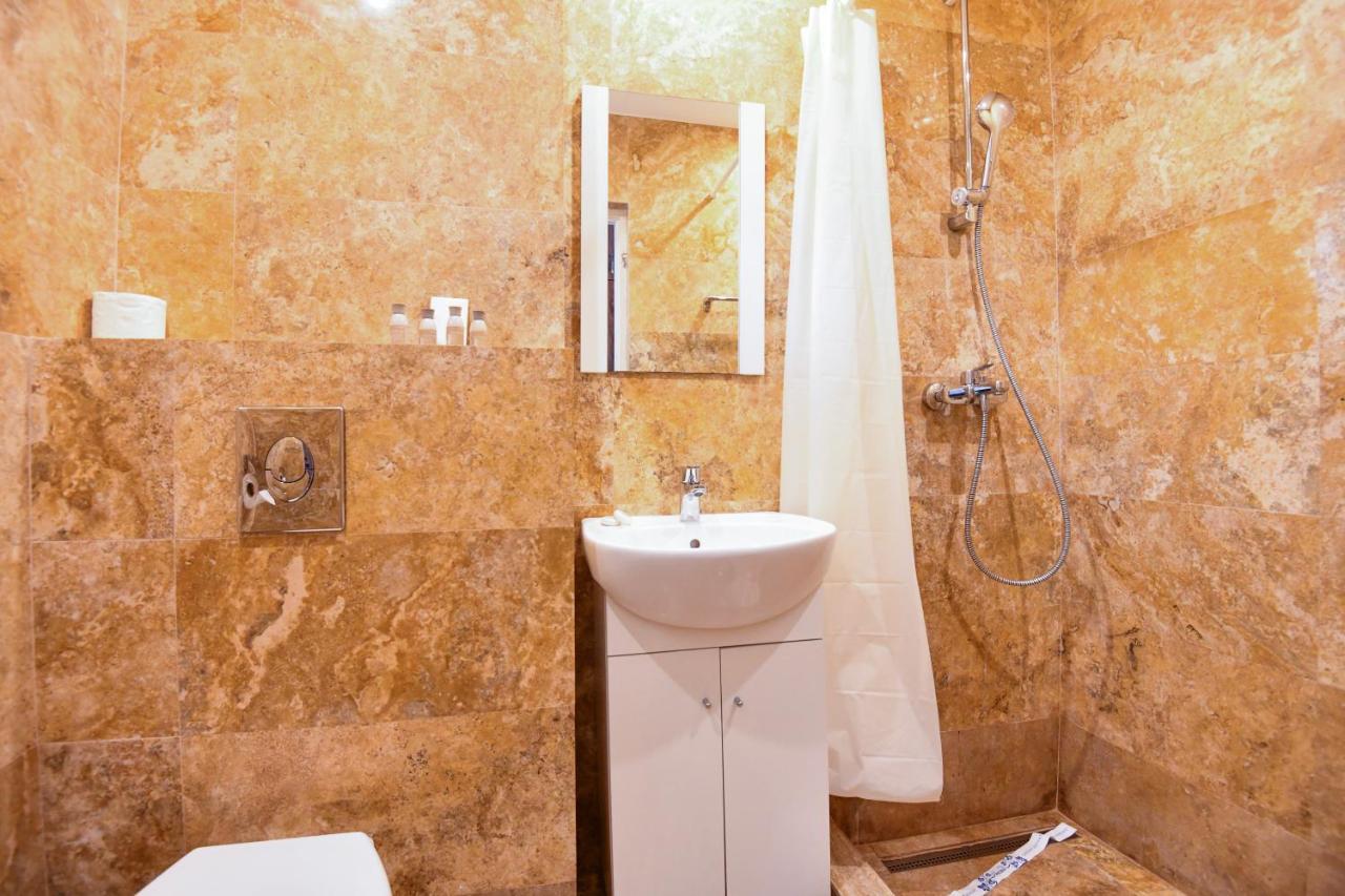 Complex Tismana 3* All Inclusive Jupiter Buitenkant foto